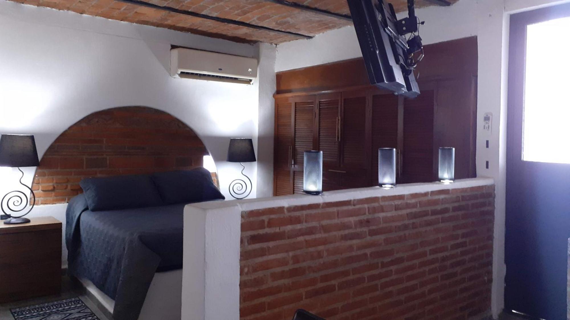 LAKE CHAPALA Apartments-HOTEL Casa Real Habitación foto
